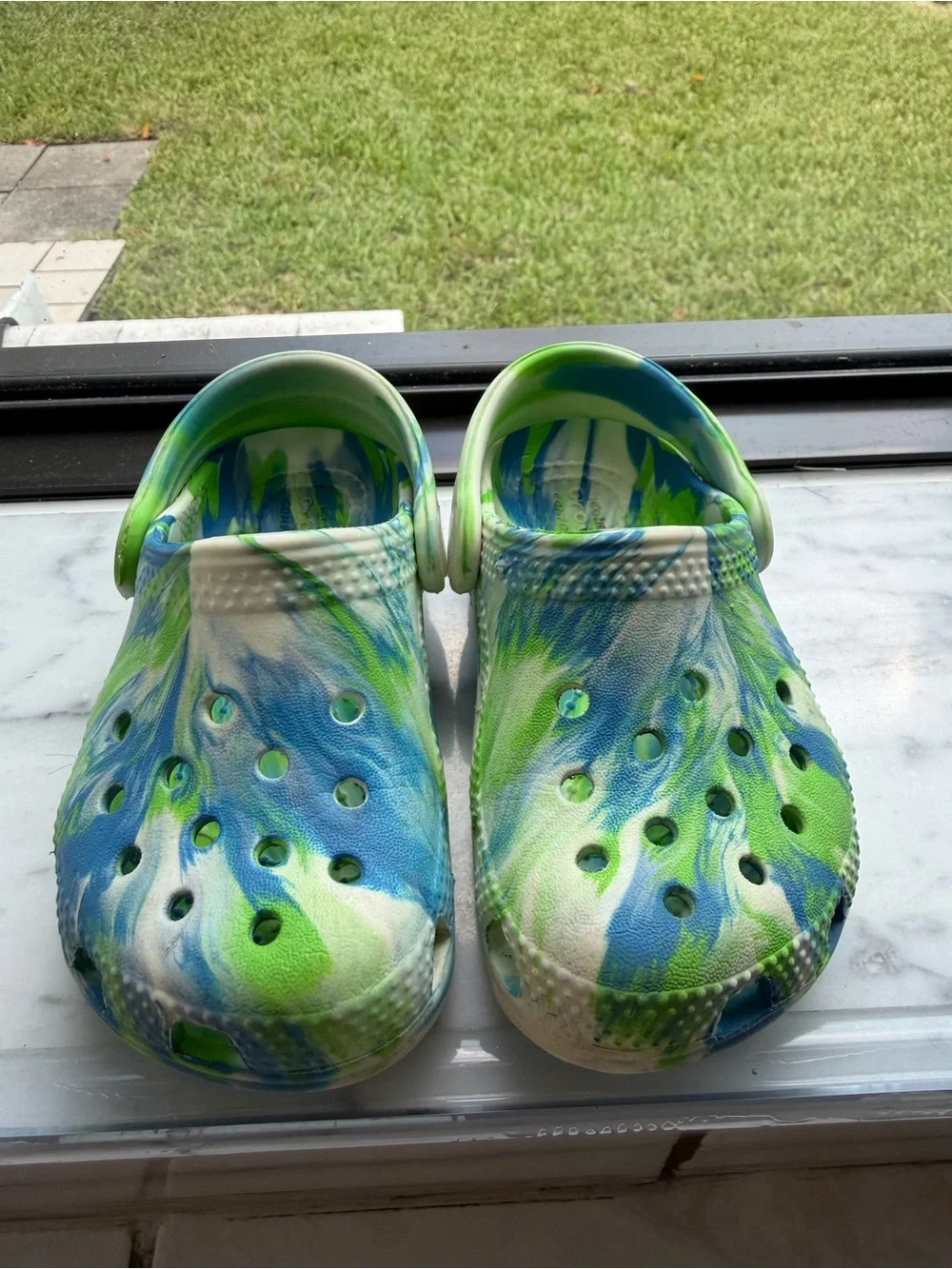 CROCS Kids Tie-Dye Clogs in Blue, Green & White